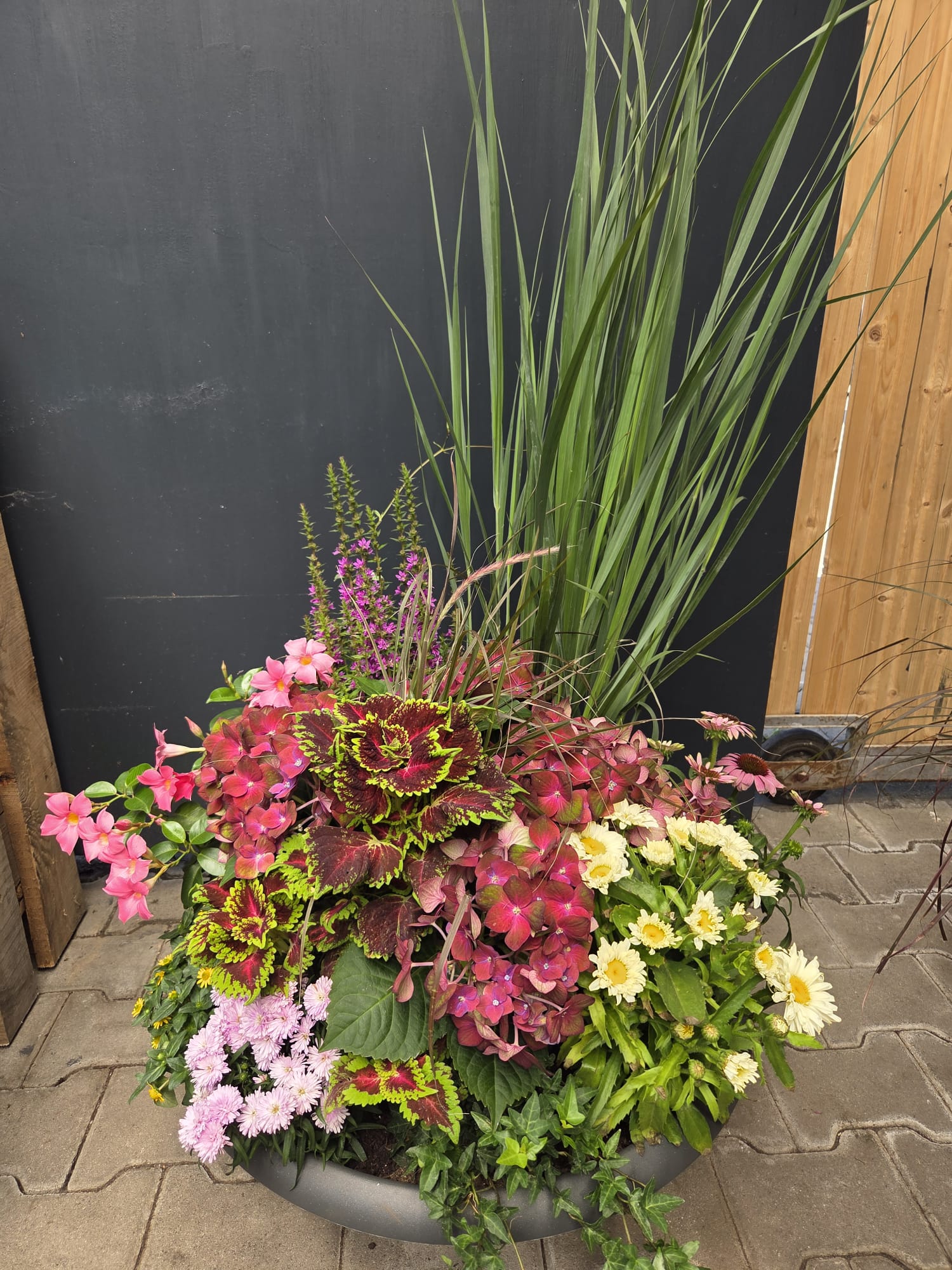 Blumenarrangement 2